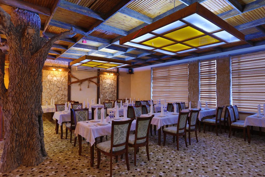 Lotte Palace Dushanbe Ngoại thất bức ảnh