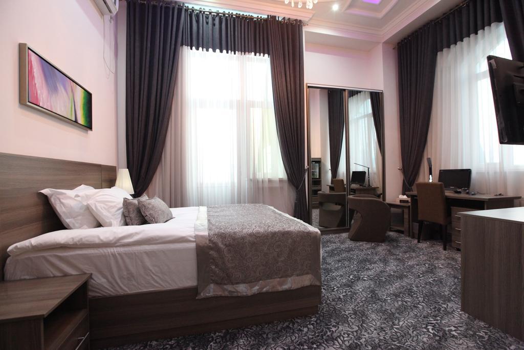 Lotte Palace Dushanbe Ngoại thất bức ảnh
