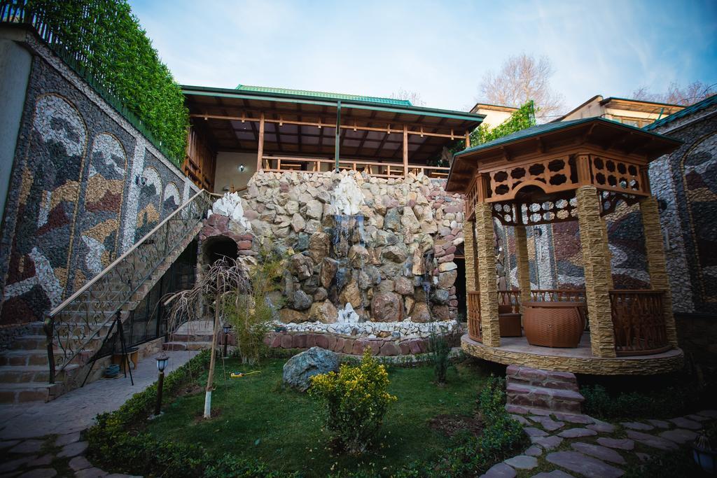 Lotte Palace Dushanbe Ngoại thất bức ảnh