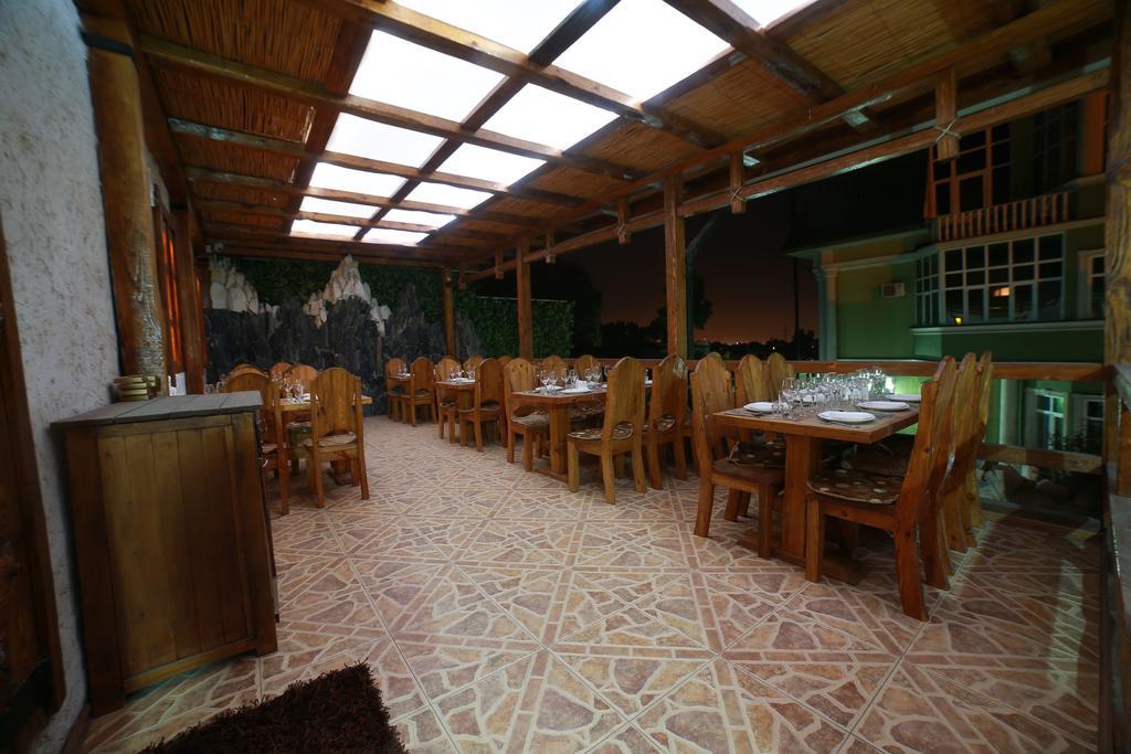 Lotte Palace Dushanbe Ngoại thất bức ảnh