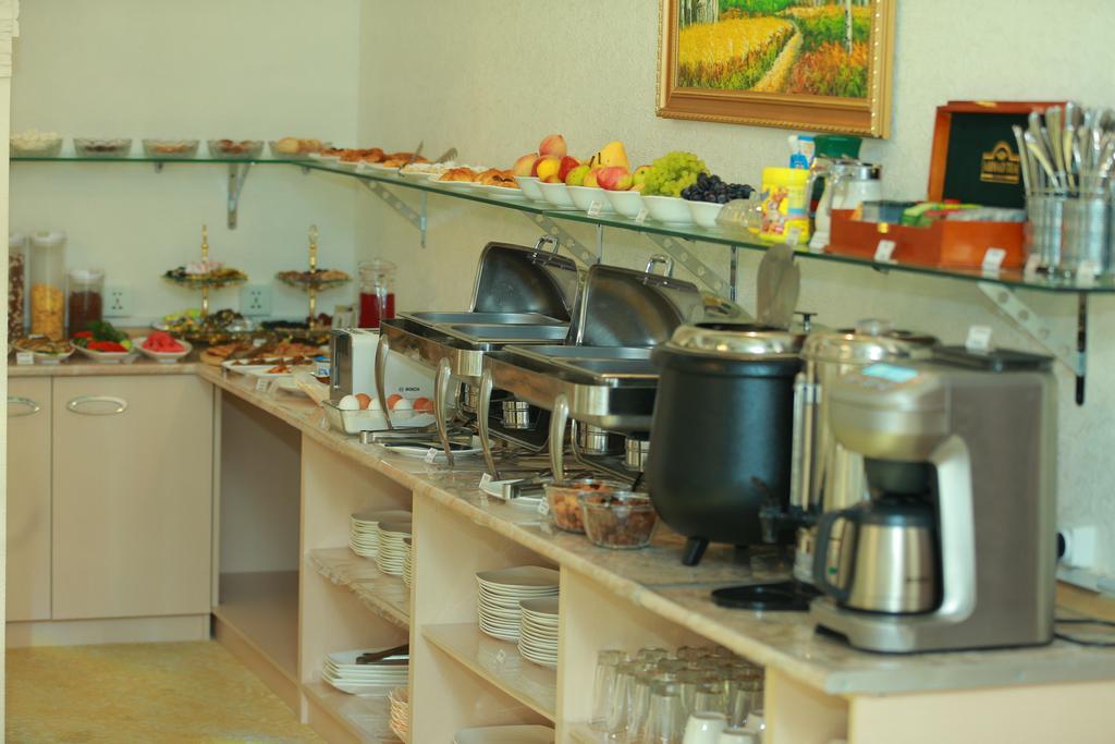 Lotte Palace Dushanbe Ngoại thất bức ảnh