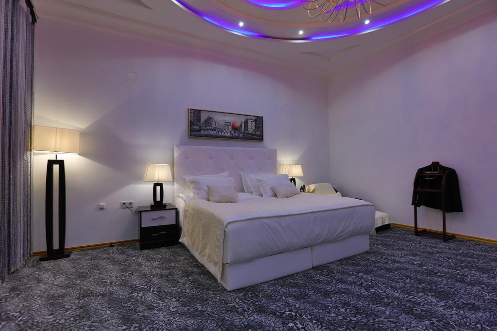 Lotte Palace Dushanbe Ngoại thất bức ảnh