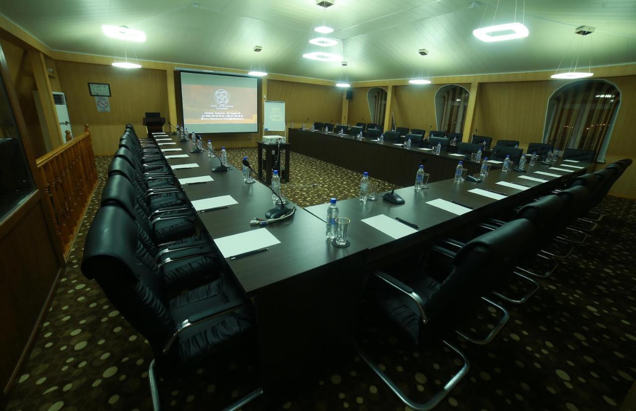 Lotte Palace Dushanbe Ngoại thất bức ảnh